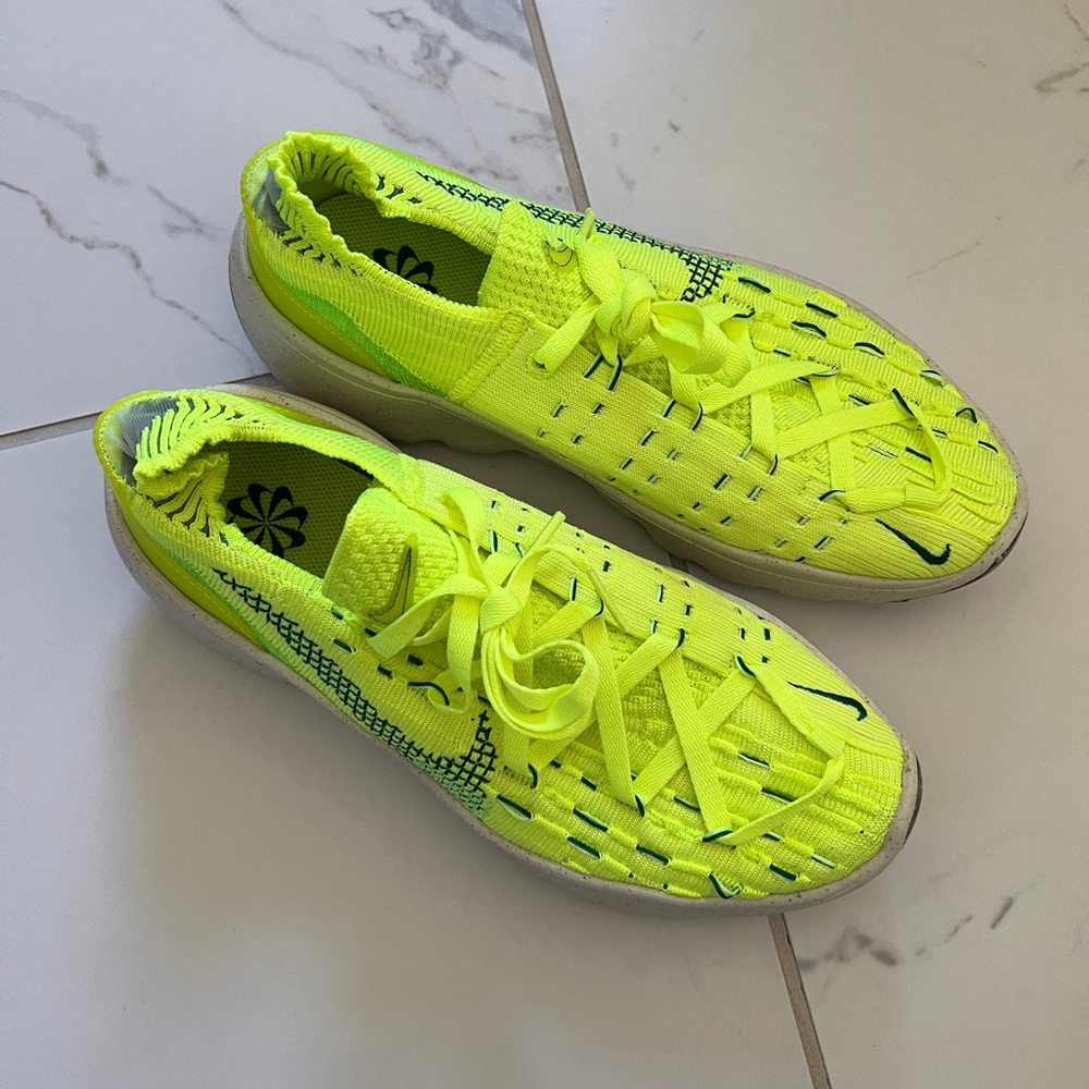 Nike Women’s Neon Yellow Flyknit Lace-Up Sneakers